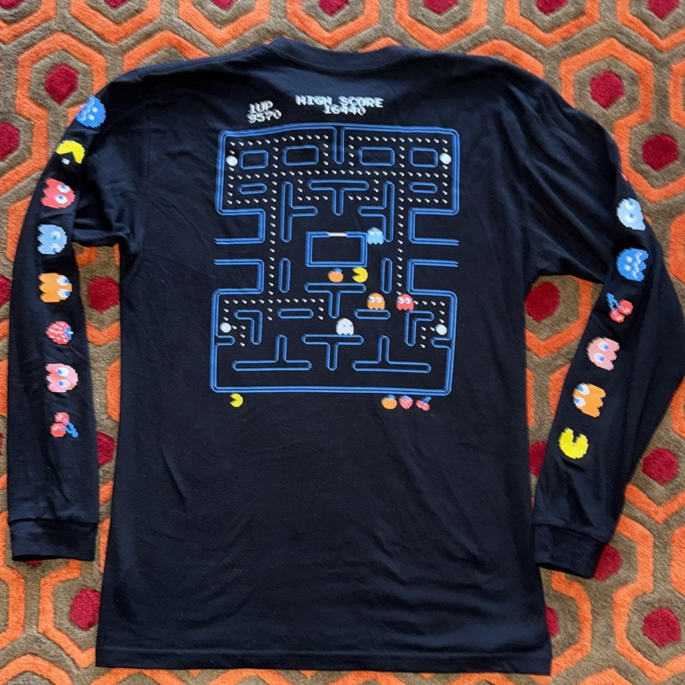 Pac-Man Black Long Sleeve Shirt with Colorful Sleeve Graphics Men's Medium Tee